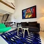 Loft - 10 Min Du Centre - Terrasse - Parking *