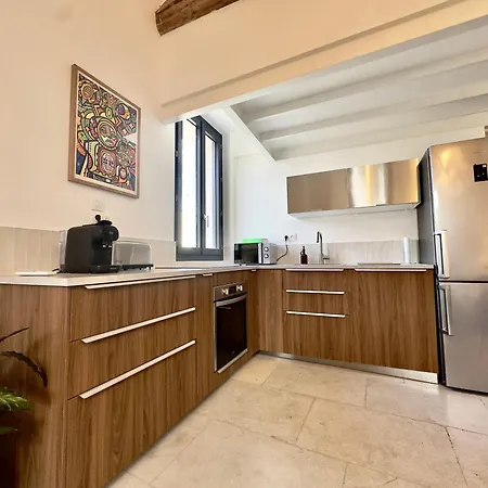 Loft - 10 Min Du Centre - Terrasse - Parking *