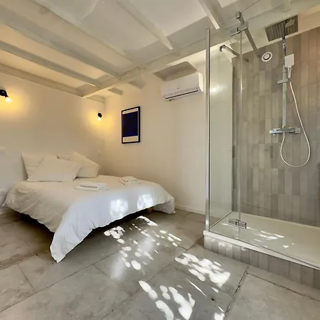 Loft - 10 Min Du Centre - Terrasse - Parking Lägenhet